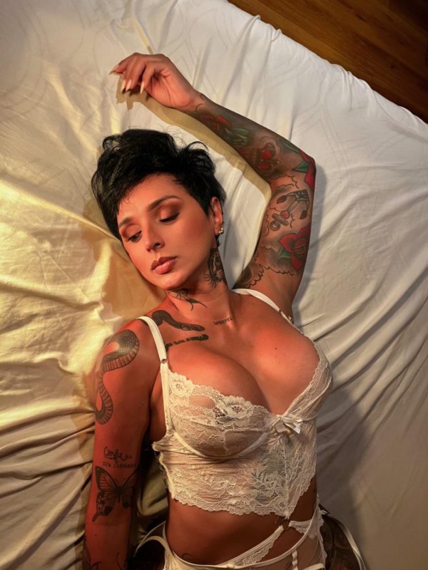 Clara Avillar 10