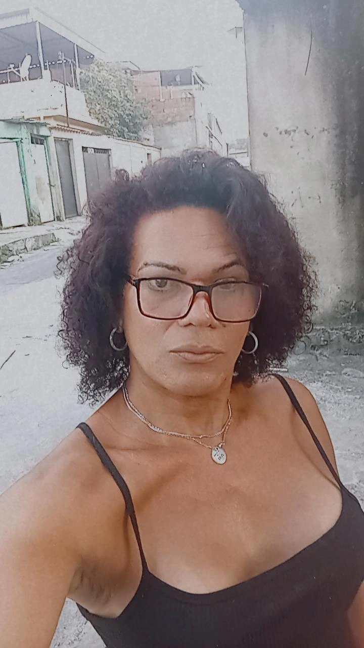 Lia Santhiago 4