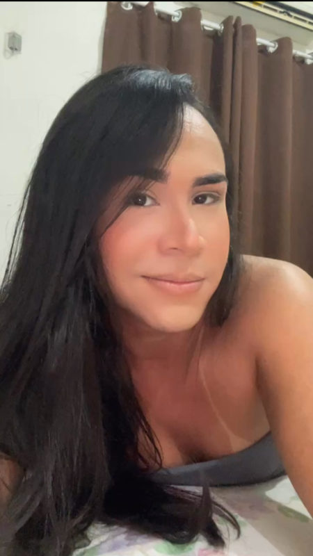 Larissa 4