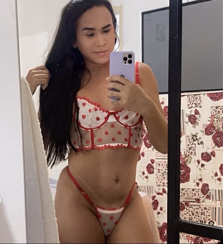 Larissa 1