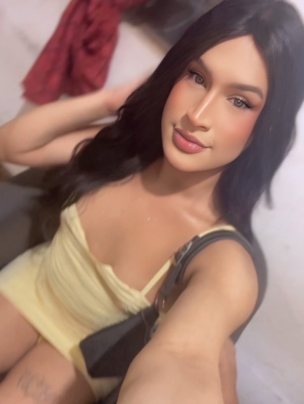 Larisse 4