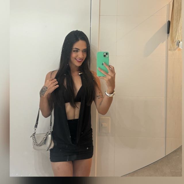 Nicolly Raphaela 32