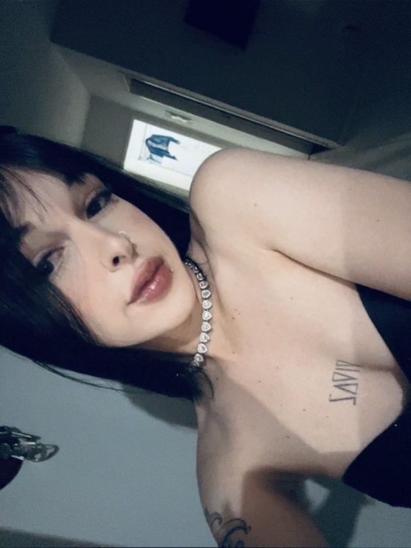 Julia Petroni 11