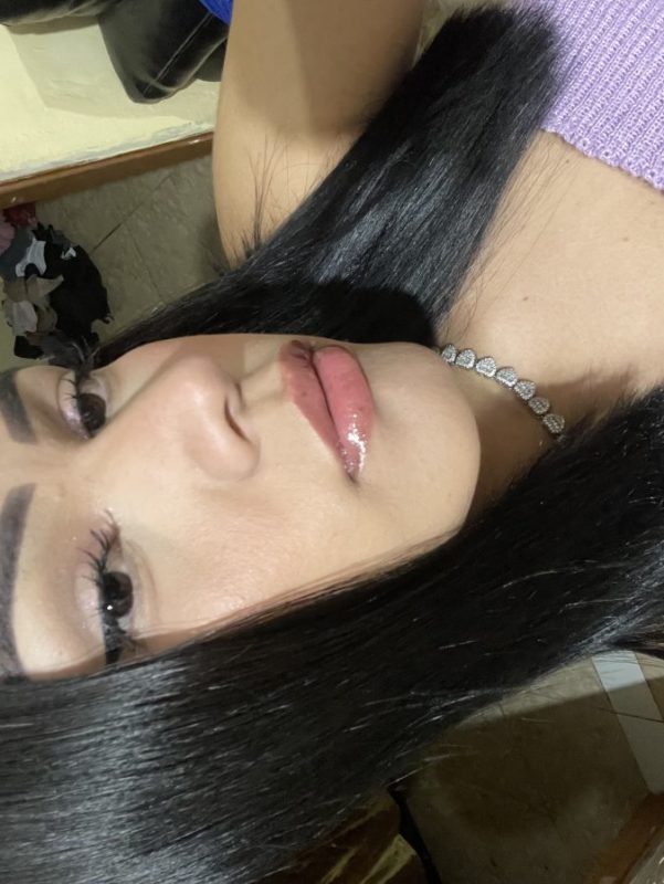 Daphne Larissa 4