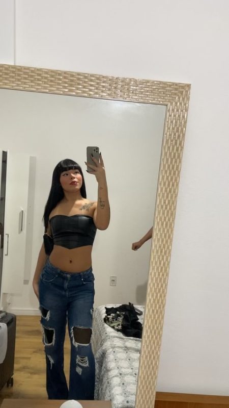 Jenniffer Hills 4