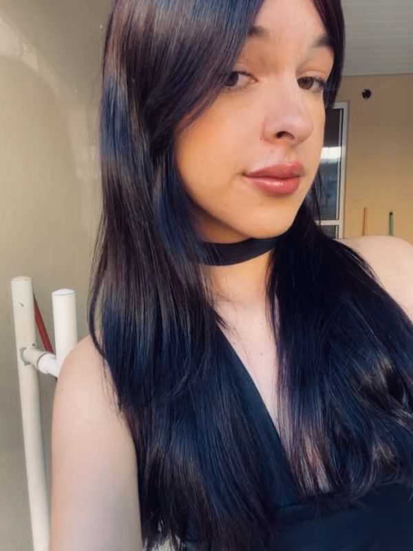 Julia Petroni 29
