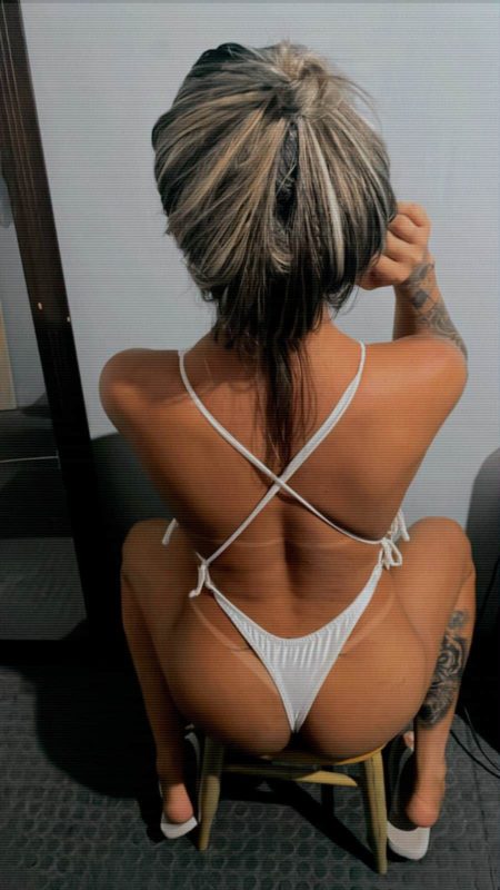 Thayná Carioca 3