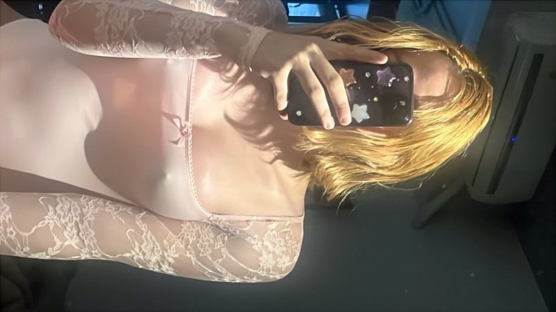 Mia 16