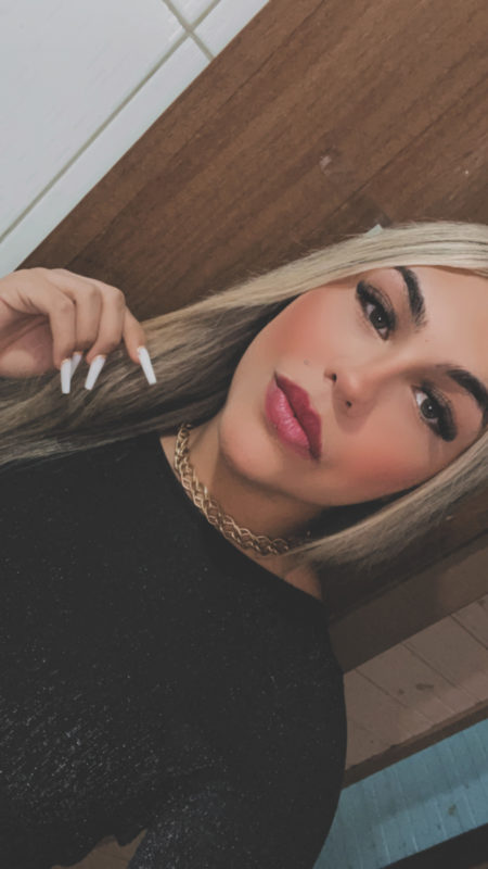 Julia Novinha 2