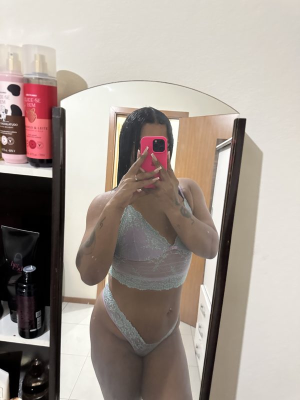 Yasmin Louise 3