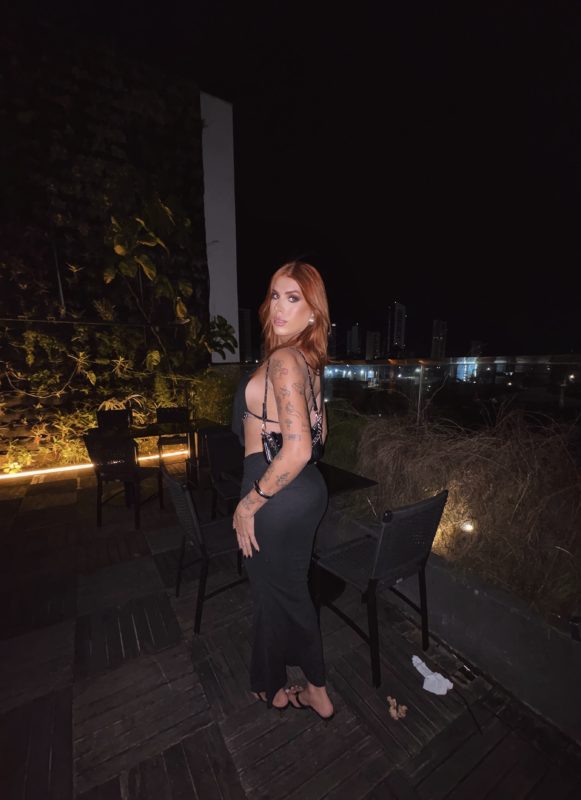 Ana Evelyn 23