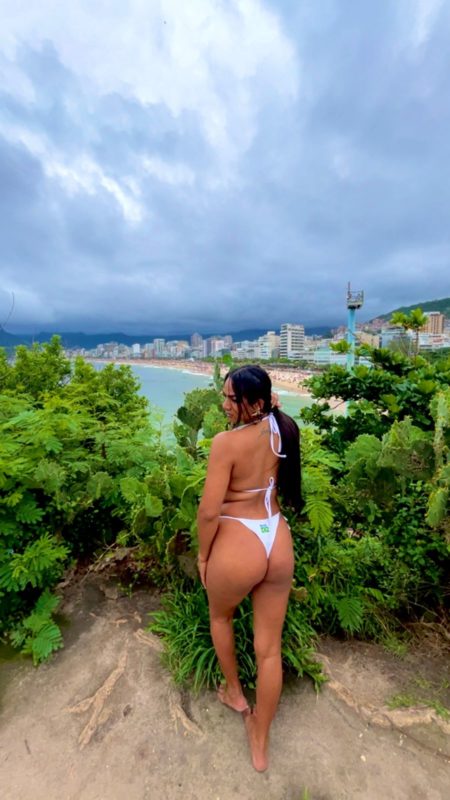 Rayka morena 32