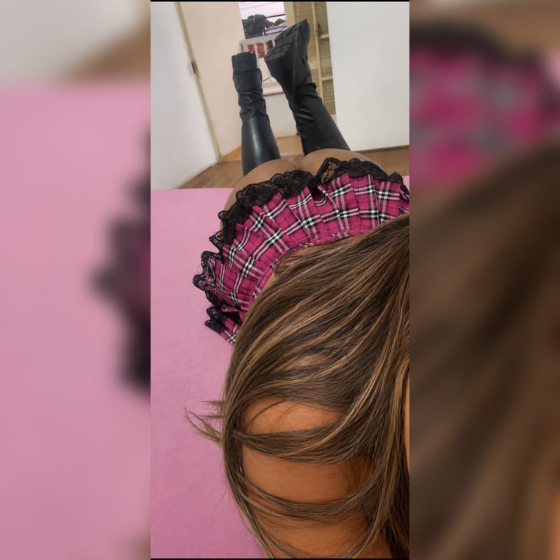 Larissa 15