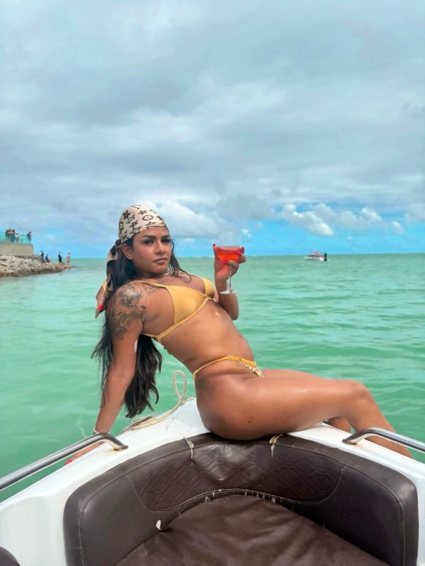 Rayka morena 25