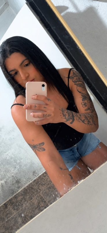 Amanda Pontes 4