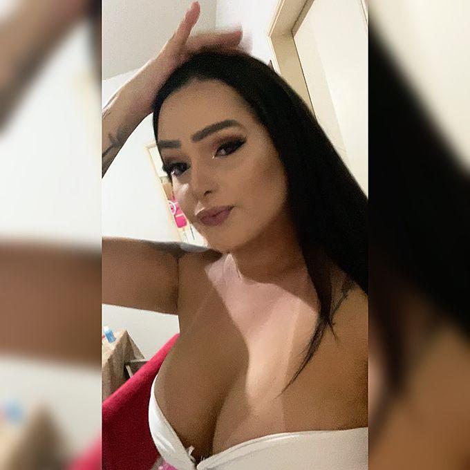 Larissa 2
