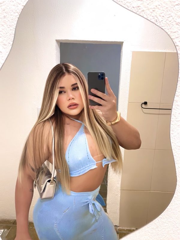 Maria Claraa 18