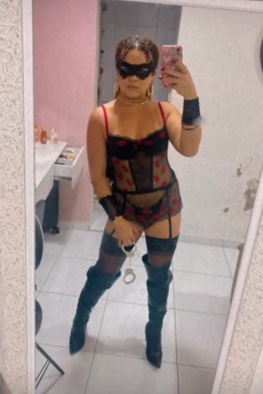 Deyse Kelly 25