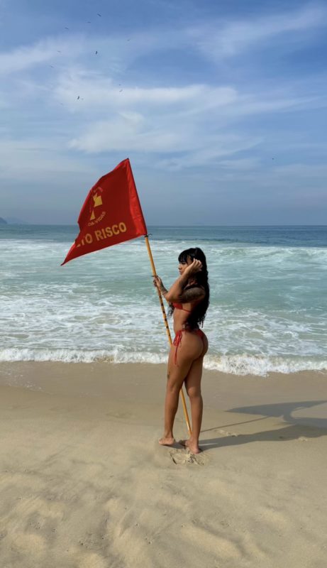 Beckinha 4