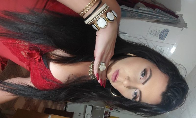 Ana Cereja 3
