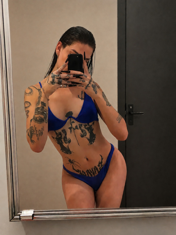 Bella Saad 4