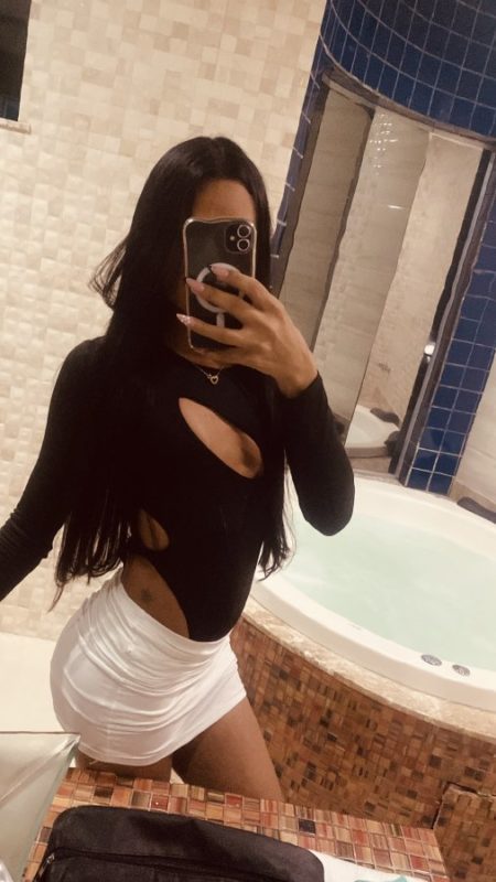 Kimberly Dos Santos 3