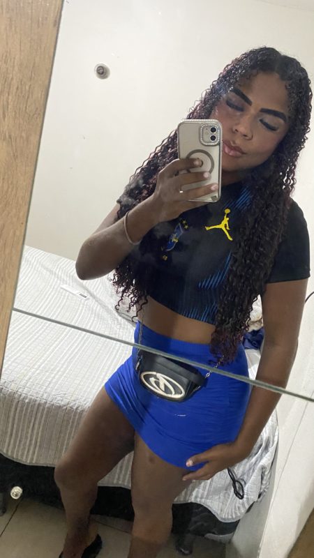 Ana Kelly 3