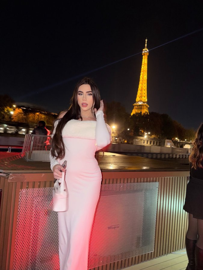 Valentina Bellucci 000001158938_5599D0D2-9CE6-4D16-A2E8-38271A1ECA21.jpg