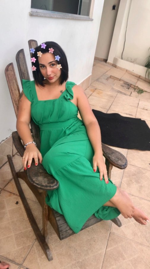 Ariella Fox 000001439611_522414EA-A3B2-4D67-A666-2BD60049845D.jpg